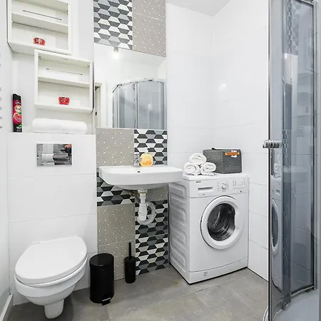 Lumina Bright In * Varsó