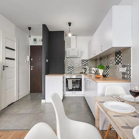 Lumina Bright In Варшава